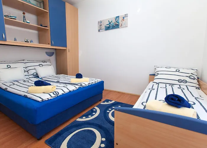 Cozy Coastal Stay, Crikvenica