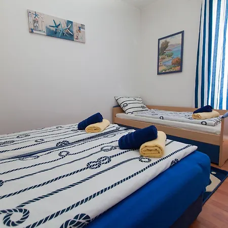 Cozy Coastal Stay, Ferienhaus